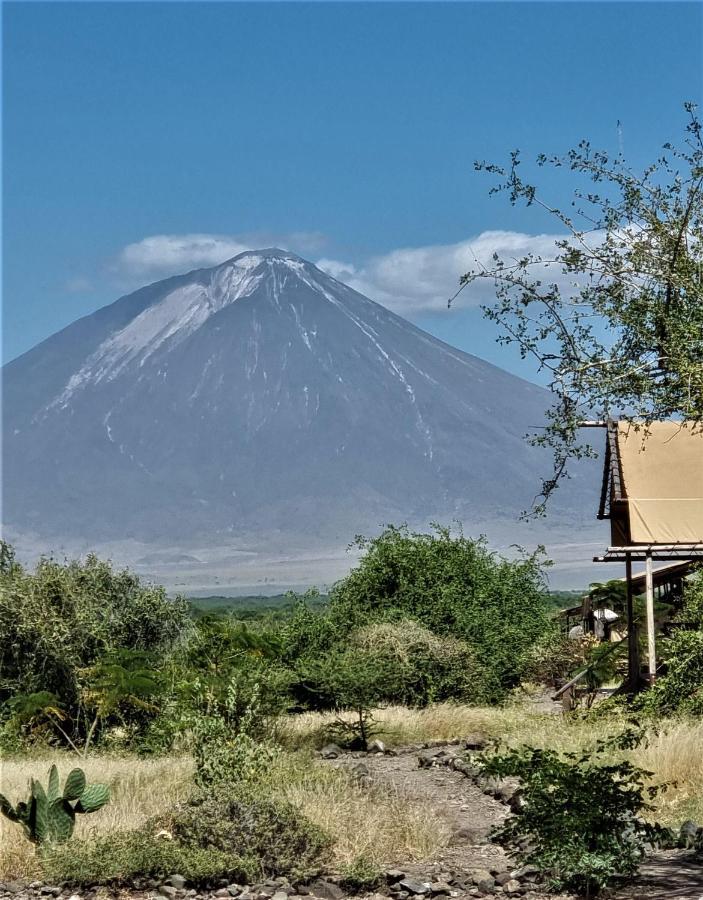Africa Safari Lake Natron Mtowabaga المظهر الخارجي الصورة
